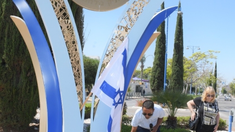 טקס יום הניצחון ביבנה (24).jpeg