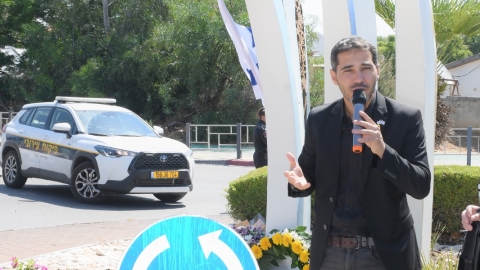 טקס יום הניצחון ביבנה (25).jpeg