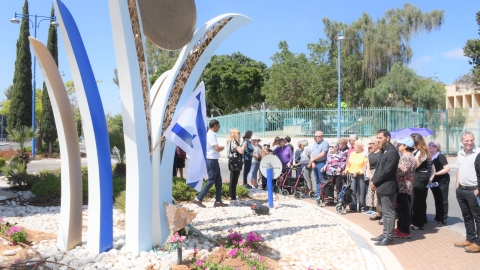 טקס יום הניצחון ביבנה (29).jpeg