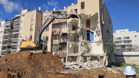 הריסת בניין הדרור 58-1.jpeg