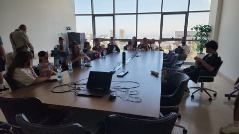   ביס הדמוקרטי  נבחרת FutureMinds   (9).jpeg